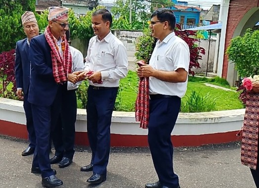 श्रीमान प्रमुख जिल्ला अधिकारी विश्व प्रकाश अर्याल ज्युलाई आज जिल्ला प्रशासन कार्यालय दाङमा स्वागत गरियाे
